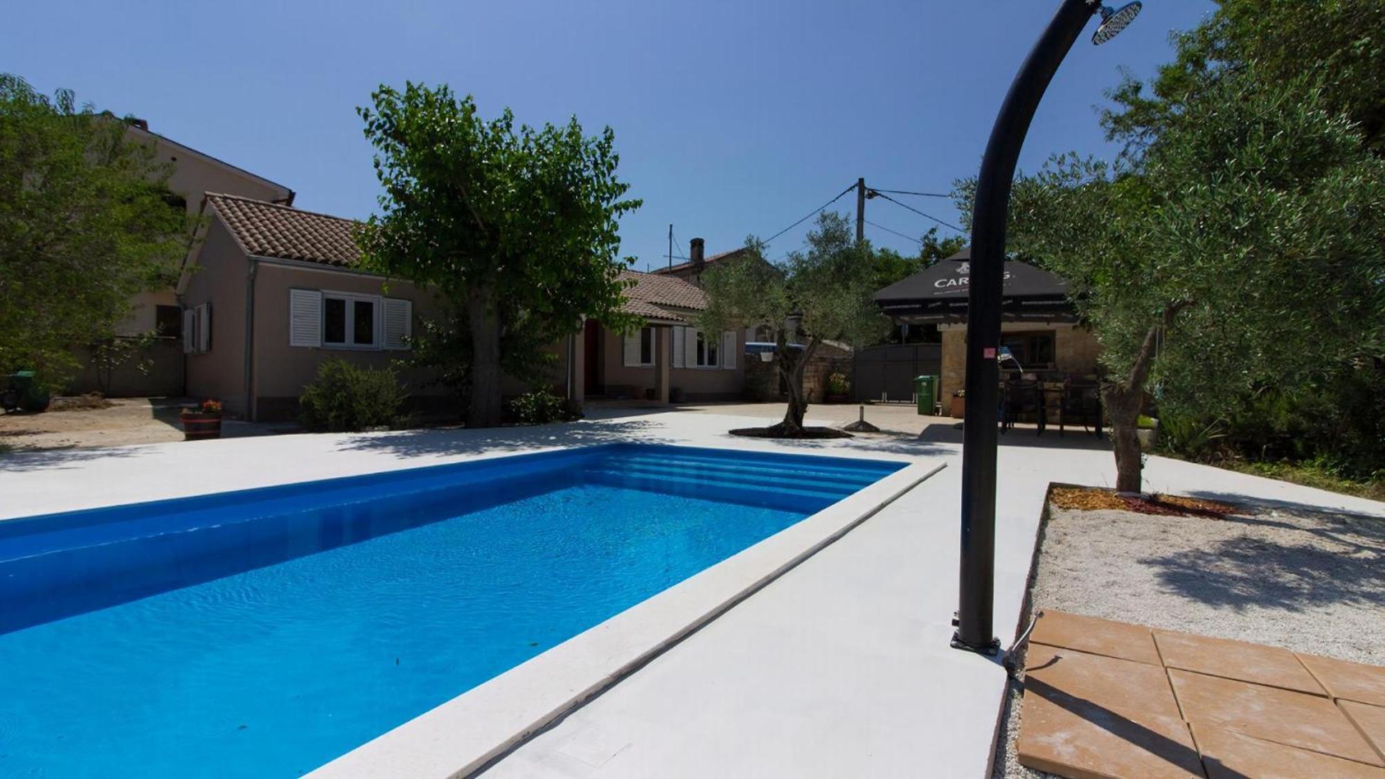 Ferienhaus Aqua Mit Pool Jadreski Ngoại thất bức ảnh